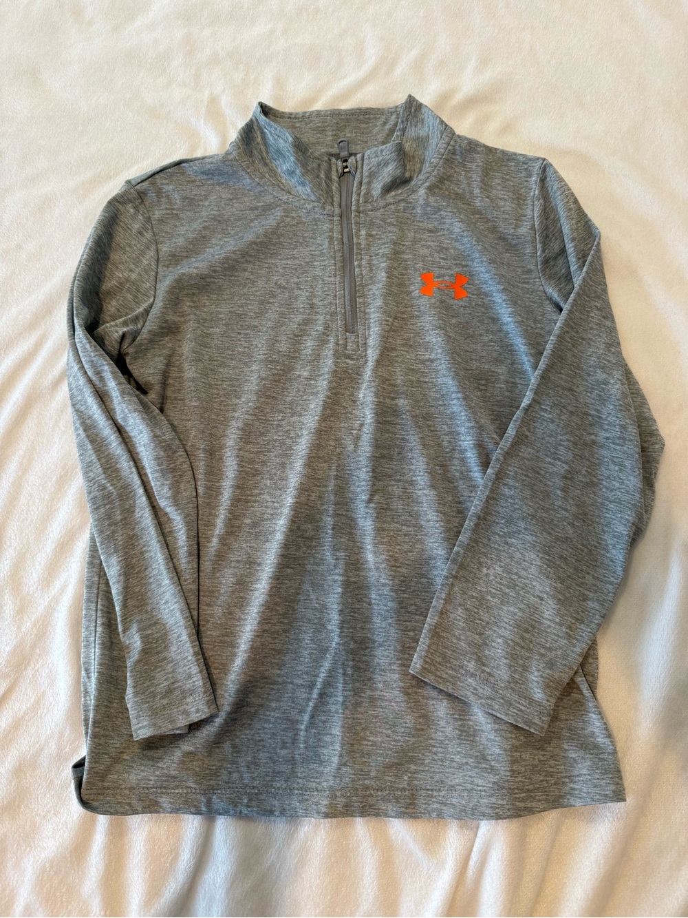 Under Armour Gray Heather Performance Pullover with Black Logo